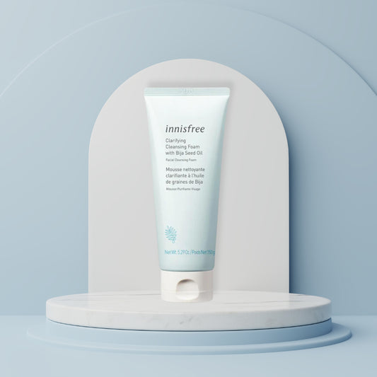 Mousse nettoyante clarifiante à l'huile de graines de Bija